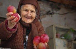 Бабин пазар – безплатни усмивки родно производство