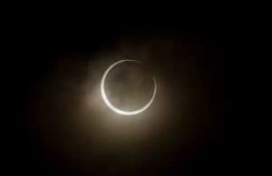 Едно от най-дългите Лунни затъмнения у нас ще наблюдаваме тази година