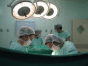 Евронюз нарича българското здравеопазване „болна система“ анестезиолога