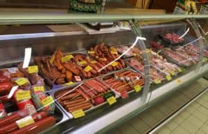 Месото и хлябът поскъпват след Нова година