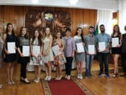 „Златен ключ” получиха отличниците на Випуск 2019’ в град Панагюрище