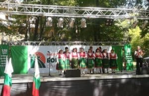Самодейци село Попинци