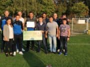 Отборът по мини футбол на „Асарел-Медет“ дари 3 хиляди лева за лечението на Иван Нягулов три хиляди лева