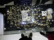 Полицията иззе голямо количество златни накити от търговец злато