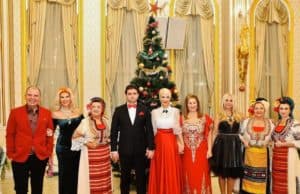 Стойно и Дони Чачови сбъднаха коледната вечер на седемнадесет деца