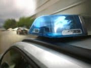 Панагюрка и стрелчанка намушкаха с нож 20-годишен