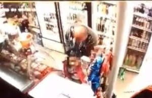 Искат постоянна стража за перверзника, блудствал с дете в Стрелча