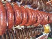 9 души са с трихинелоза след угощение със суджук от домашно прасе в Пазарджишко