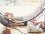 Днес екип на Спешна помощ – Панагюрище ще измерва кръвно и захар