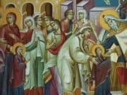 Въведение Богородично е, християнското семейство празнува