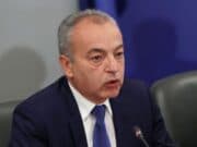 България в национален траур утре заради изгорелите от дома за възрастни и катастрофата на ‘Струма’