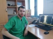 Д-р Иван Желев – ортопед – консултира пациенти в „Уни Хоспитал“