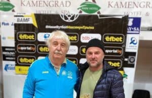 Нешо Манчев с приз за най-добър вратар в турнира по мини футбол за ветерани