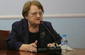 Зеленият сертификат пада след месец