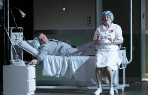 „ТРИМА МЪЖЕ И ЕДНА МАРГАРИТА“ гостуват на 11 април в Театъра