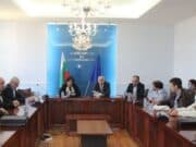 Нов КТД: Лекарските заплати се вдигат с 800 лева, на медицинските сестри – с 550 лв.