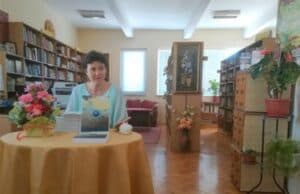 Румяна Халачева представи своя роман „Дълбините на древността” в библиотеката на село Попинци