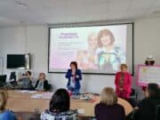 Екипът на Една от 8 подкрепи пациентки на „Уни Хоспитал“ с програмата си „Сърдечни приятелки“