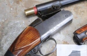 Незаконно притежавано оръжие е иззето от вила в местност край Панагюрище