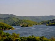 От полицията напомнят: Категорично е забранено къпането в язовири, микроязовири, напоителни канали и езера