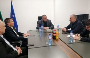 Кметът посрещна търговски представител от Азербайджан