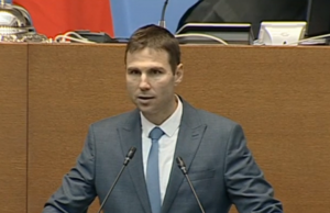 Стефан Мирев с въпрос за ремонта на пътя Стрелча-Панагюрище-Белица-Вакарел към министъра на регионалното развитие