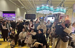 Кукери от Бъта привличат посетители към щанда на Община Панагюрище в изложението ”ВАКАНЦИЯ&СПА”