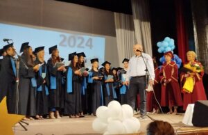 „ОПТИКС“ АД поздрави зрелостниците от Випуск 2024 г на Професионалната гимназия по индустриални технологии, мениджмънт и туризъм