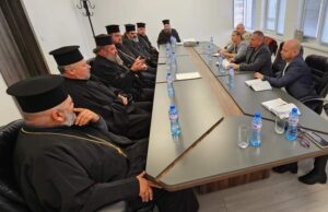 Общинското ръководство се срещна със свещеници от панагюрската духовна околия