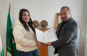 Добрите дела: Момиче намери и върна на собственика им загубени пари и документи