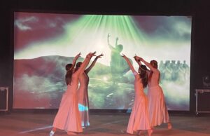 Два спектакъла и награждаване от конкурса за най-добро домашно вино