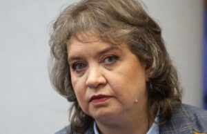 Председателят на парламента Наталия Киселова в Панагюрище: Ще направя каквото зависи от мен, за да имаме бюджет до края на 2024г