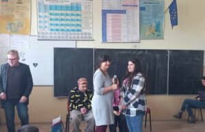 ТЕАТЪР „КАМБАНА АРТ“ В УЧИЛИЩАТА НА ОБЩИНА ПАНАГЮРИЩЕ ПО ПОКАНА НА МКБППМН