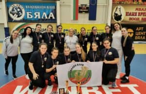 19-годишните ни хандбалистки бронзови медалистки на Купа България
