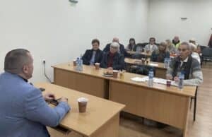 Срещата на кмета с възрастните хора бе посветена на темата за семейството