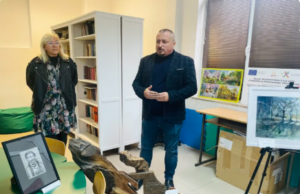 Начало на пътуващата изложба на панагюрски художници и ученици „Будни“