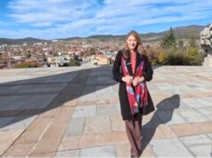 Заснеха подкаст епизод за потребителски права в Панагюрище