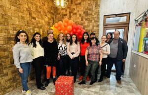 ДЦДМУ „Дъга“ отбеляза 18 години на Международния ден на хората с увреждания с топъл празник и признание от общината