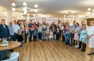 Фирмени медальони получиха бебетата на служители в „Асарел-Медет“