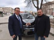 Кметът връчи ключовете на нов автомобил „ Dacia Bigster“ на началника на РУ – Панагюрище
