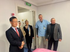 Посланикът на Република Корея посети МБАЛ „Уни Хоспитал“