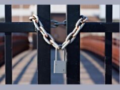 Председателят на Общинския съвет с отворено писмо до директорите заради заключени училищни дворове