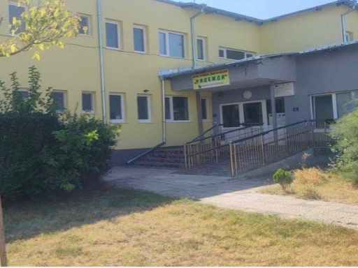 freepik--20260327105830EzFz