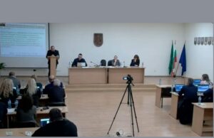 „Свободата не мълчи“, но институциите спорят: Извънредна сесия за организацията и финансирането на Априлските чествания