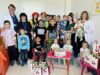 Усмивки, подаръци и празнично настроение за децата в „Уни Хоспитал“