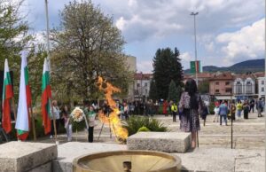 Да се преклоним на 2 юни пред паметта на Ботев и загиналите за свободата и независимостта на България!